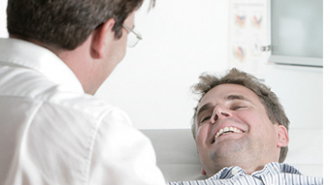 4 - Behandlung eines Patienten.jpg